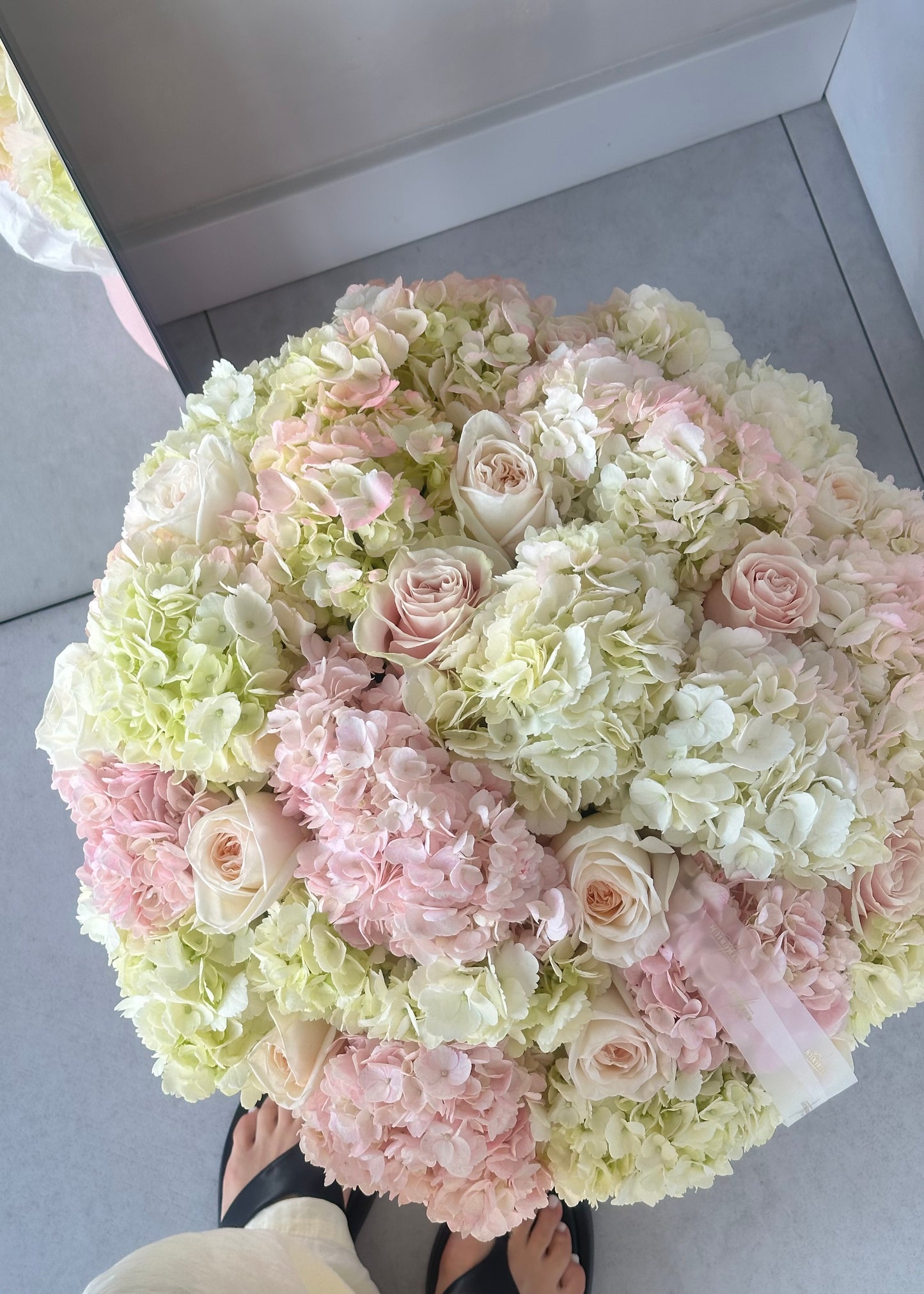 Boxed Arrangement “Cloud 9”