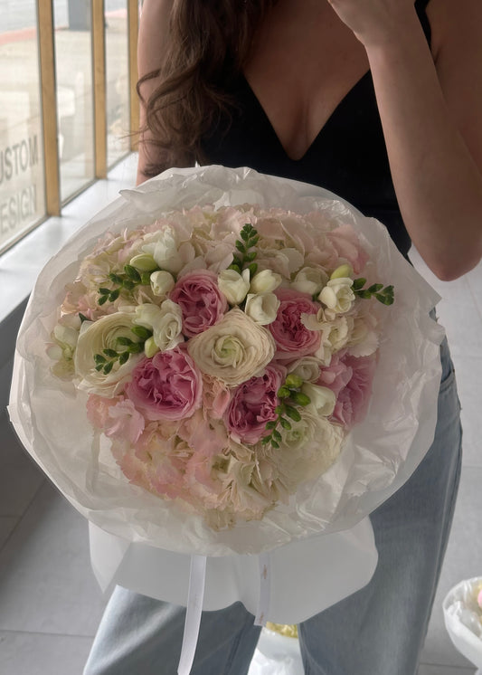 Mixed Arrangement “Love Garden”