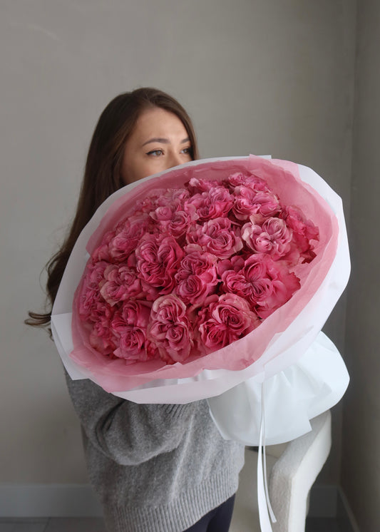 Mono-Bouquet of Roses “Country Blues”
